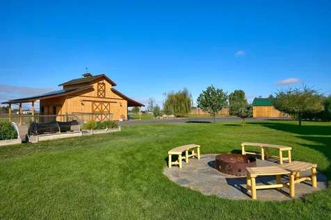 6875 NE 11th Street Redmond OR 97756