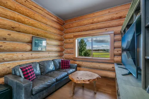 6875 NE 11th Street Redmond OR 97756