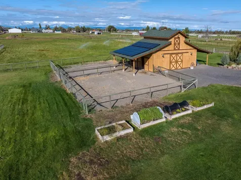 6875 NE 11th Street Redmond OR 97756
