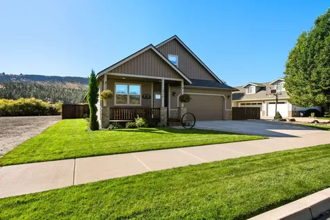 2944 SE Triangle Outfit Drive Prineville OR 97754