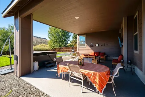 2944 SE Triangle Outfit Drive Prineville OR 97754