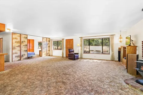 5442 Hugo Road Grants Pass OR 97526