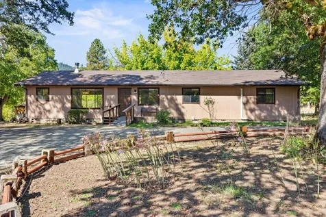 5442 Hugo Road Grants Pass OR 97526