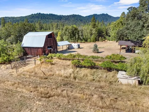 5442 Hugo Road Grants Pass OR 97526