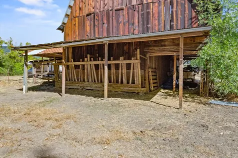 5442 Hugo Road Grants Pass OR 97526