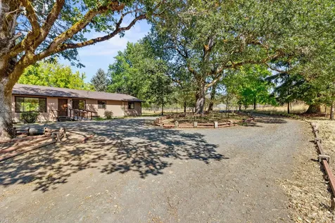 5442 Hugo Road Grants Pass OR 97526