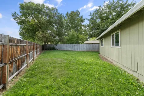 1448 Carolyn Circle Medford OR 97504