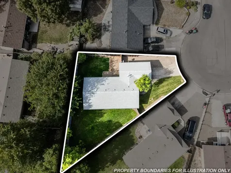 1448 Carolyn Circle Medford OR 97504