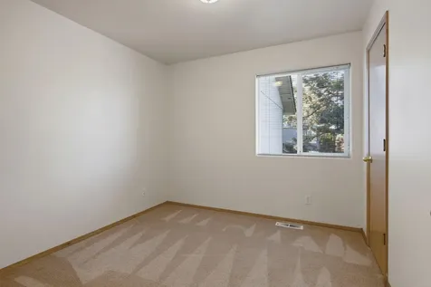 1473 NE Mable Court Bend OR 97701