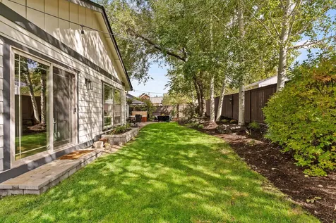 61160 Hilmer Creek Drive Bend OR 97702