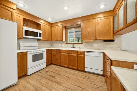 2435 Stearns Way Medford OR 97501