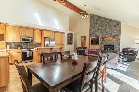 17295 Azusa Road Bend OR 97707