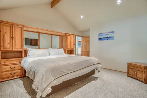 17295 Azusa Road Bend OR 97707