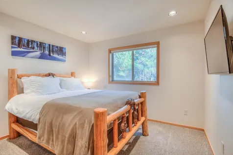 17295 Azusa Road Bend OR 97707