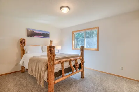 17295 Azusa Road Bend OR 97707