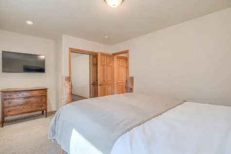 17295 Azusa Road Bend OR 97707