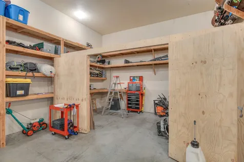 17295 Azusa Road Bend OR 97707