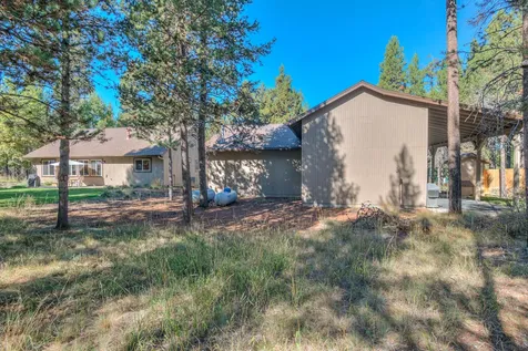 17295 Azusa Road Bend OR 97707