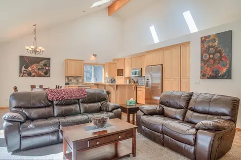 17295 Azusa Road Bend OR 97707