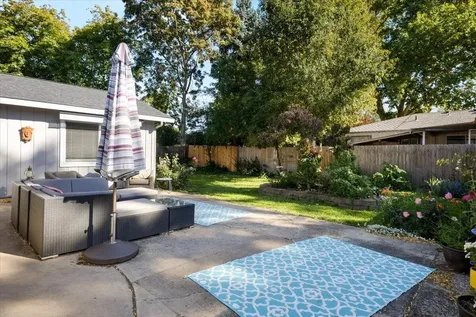 1208 Fortune Drive Medford OR 97504