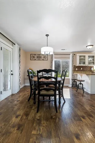203 Edgerton Lane Wolf Creek OR 97497