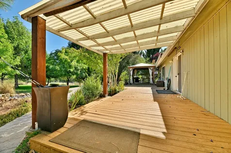 203 Edgerton Lane Wolf Creek OR 97497