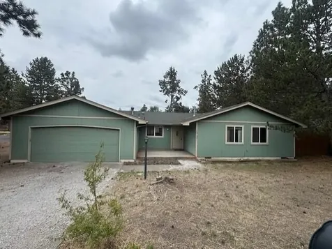 1737 NE Wells Acres Road Bend OR 97701