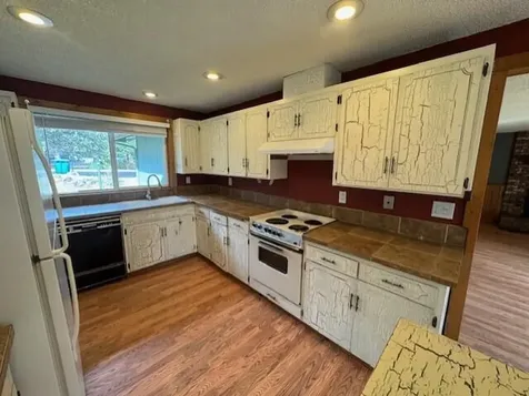 1737 NE Wells Acres Road Bend OR 97701