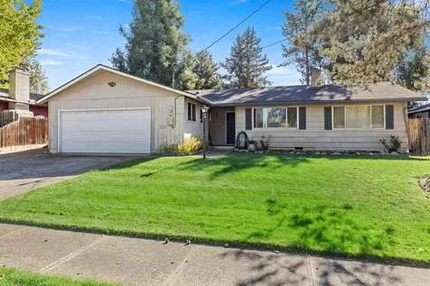 1744 Concord Way Medford OR 97504