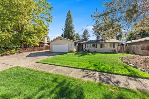 1744 Concord Way Medford OR 97504