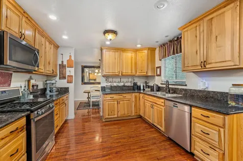 310 Surrey Drive Grants Pass OR 97526