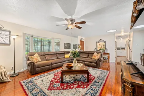 310 Surrey Drive Grants Pass OR 97526