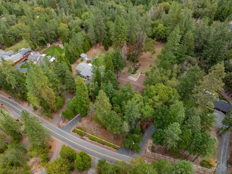 310 Surrey Drive Grants Pass OR 97526