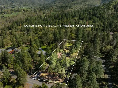 310 Surrey Drive Grants Pass OR 97526