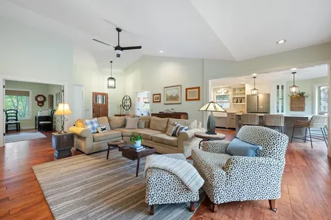 2755 NW Champion Circle Bend OR 97703