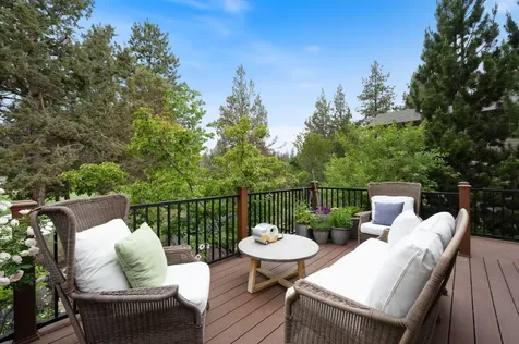 2755 NW Champion Circle Bend OR 97703