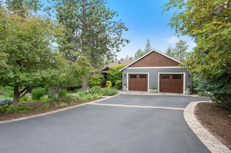 2755 NW Champion Circle Bend OR 97703