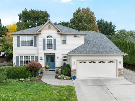 4274 Tamarack Drive Medford OR 97504
