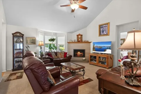 4274 Tamarack Drive Medford OR 97504
