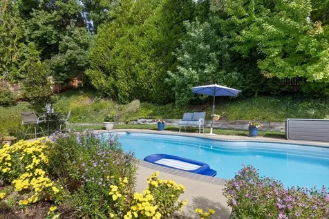 4274 Tamarack Drive Medford OR 97504