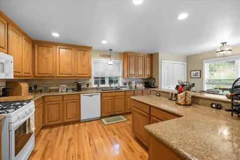 4274 Tamarack Drive Medford OR 97504