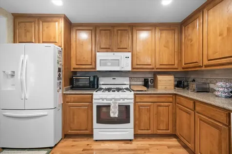 4274 Tamarack Drive Medford OR 97504