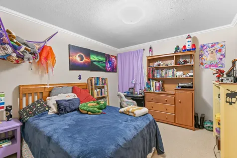 1557 Summer Place Talent OR 97540