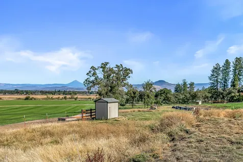 4228 Old Stage Road Central Point OR 97502