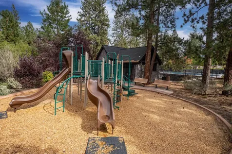 60523 Hedgewood Lane Bend OR 97702