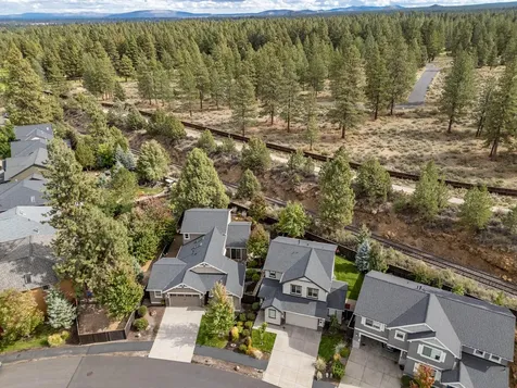 60523 Hedgewood Lane Bend OR 97702