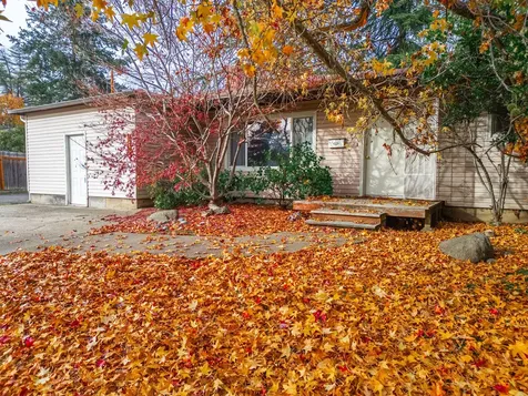 1533 Lenora Drive Medford OR 97504