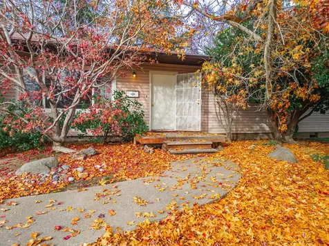 1533 Lenora Drive Medford OR 97504