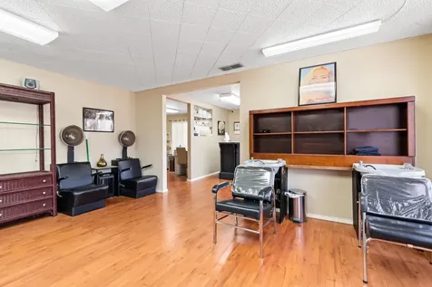 147 N Holly Street Medford OR 97501
