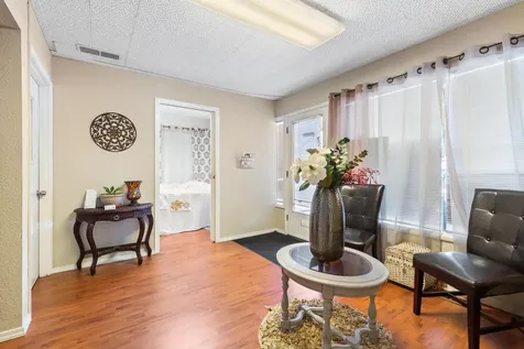 147 N Holly Street Medford OR 97501